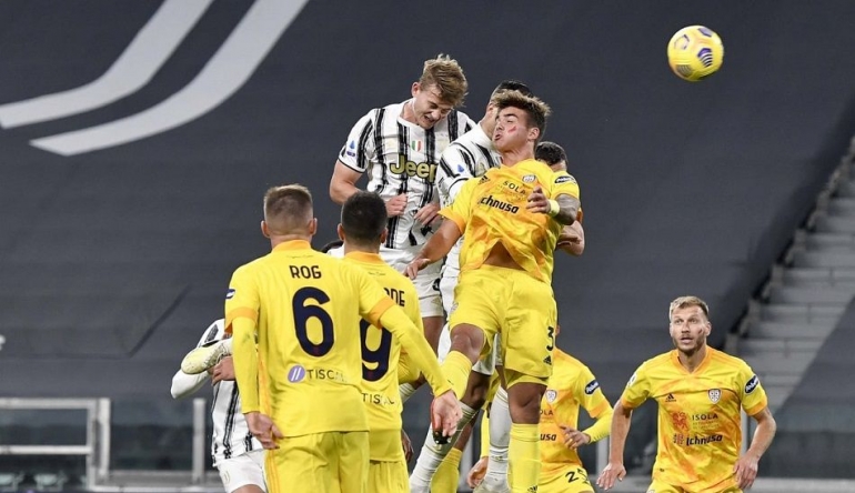Kembalinya Matthijs de Ligt menandai kemenangan Juventus atas Cagliari subuh tadi | Sumber: Juventus.com