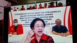 Ketua Umum PDIP Megawati ketika menyampaikan rekomendasi calon peserta pilkada yang diusung PDIP. (nanggroe.net)