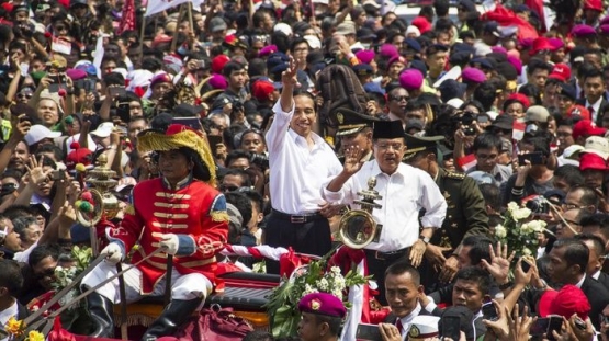 Jokowi-JK usai pelantikan (Foto: Antara/ Vitalis Yogi).