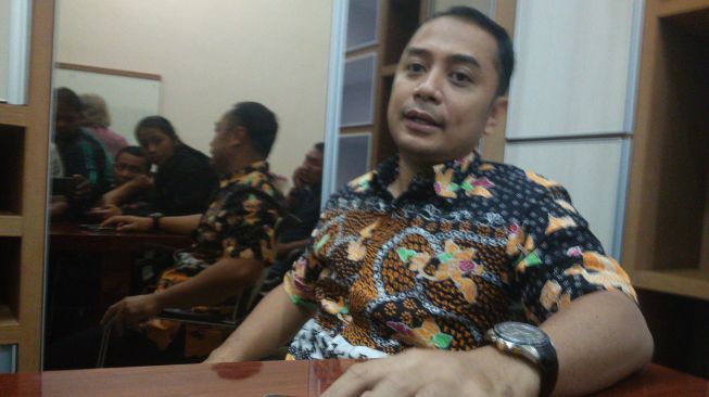 Eri Cahyadi, Kader PDIP Surabaya | ayosurabaya.com