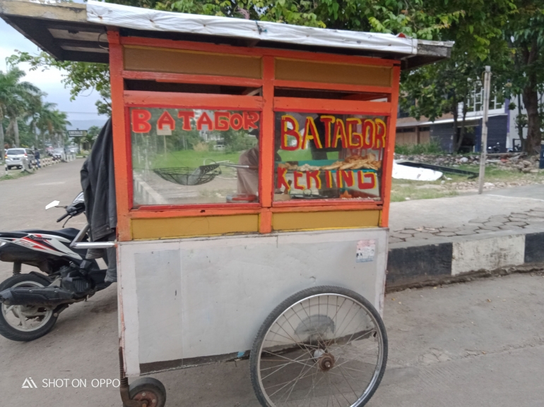 Gerobak Batagor Mang Ade ( Dokumentasi Pribadi)