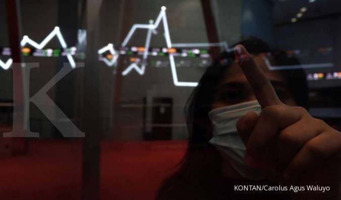 ILUSTRASI. Indeks Harga Saham Gabungan (IHSG) melesat 80,67 poin atau 1,42% ke 5.759,92 pada akhir perdagangan Kamis (26/11) di Bursa Efek Indonesia.| Sumber: KONTAN/Carolus Agus Waluyo
