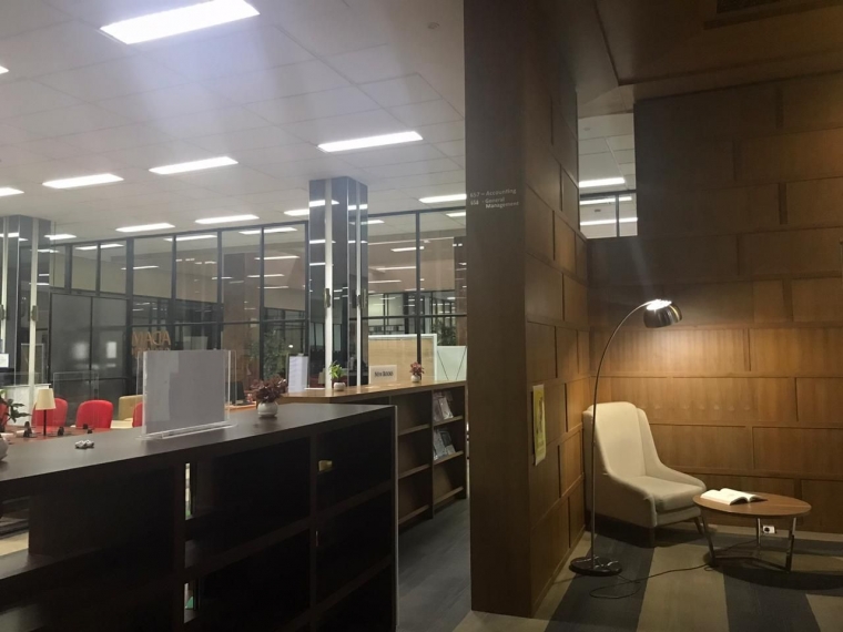 President University Library