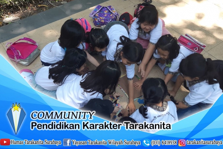 Para Siswi Sekolah Tarakanita Surabaya mengimplementasikan nilai karakter Komunitas (Community)/Foto: Tarakanita surabaya