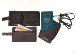 Contoh dompet duit dan paspor yg bisa diselipkan di balik baju. Sumber: koleksi pribadi