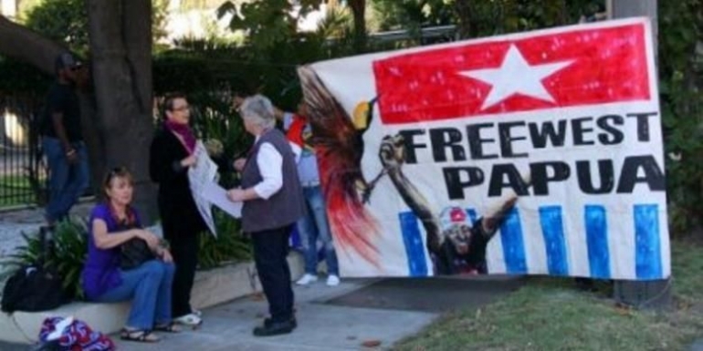 Salah satu aksi kelompok yang mendukung kemerdekaan Papua Barat dari Indonesia di Australia. (ABC Australia) via kompas.com