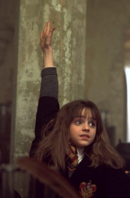 Hermione is the cleverest student (Sumber: www.tor.com)