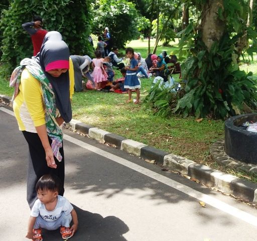 Pendidikan karakter dimulai Bunda dari anak masih balita hingga sepanjang hayatnya (Dokumentasi pribadi)