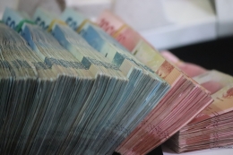Uang Indonesia - Unsplash