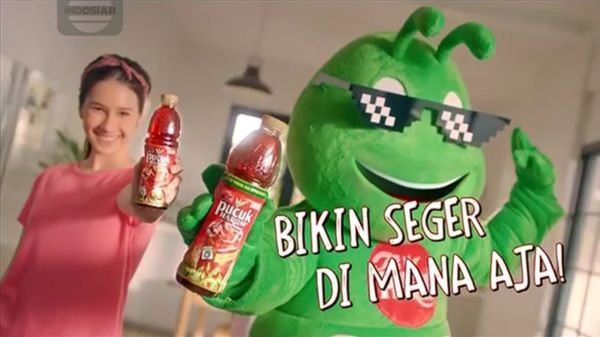 Iklan Teh Pucuk Harum 2020 dengan slogan “Bikin Seger Di Mana Aja!” Youtube/@Iklan TV Indonesia HD