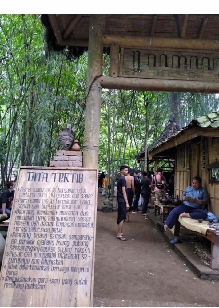 Tata Tertib Situs Ngawonggo. Foto dokpri