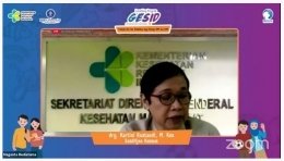 Deskripsi : Drg. Kartini Rustandi, M.Kes (Sesditjen Gizi Masyarakat Kementerian Kesehatan RI) memberikan keynote speech launching Program GESID I Sumber Foto : Danone