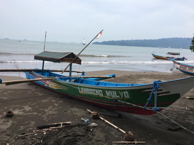 Perahu nelayan