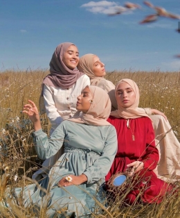 Warna baju yang menjadi tren sekarang | fiverr.com/hijaboutfits