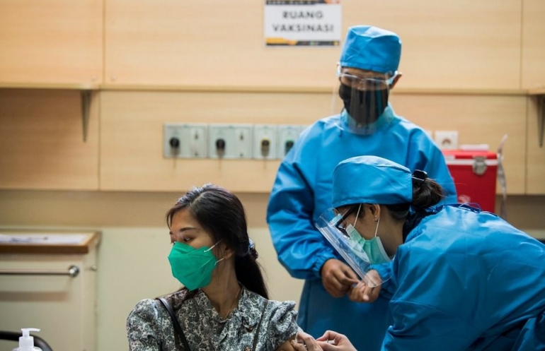 Jika tidak diwajibkan negara, lebih baik saya menjaga imunitas tubuh daripada disuntik vaksin Sinovac (Antara Foto/M. Agung Rajasa)