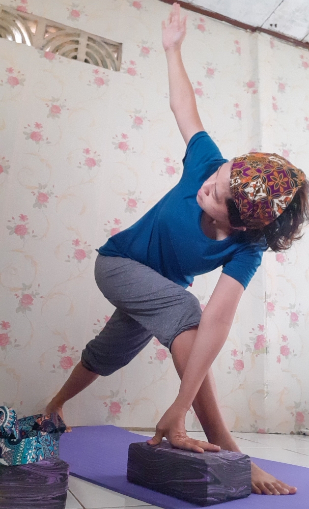 yoga at home (dok.pribadi)