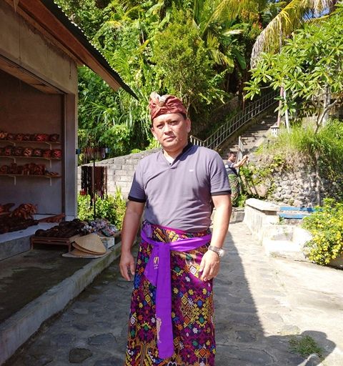 Berkain jarik, syarat mutlak turun ke Valley of The King| Dokumentasi pribadi