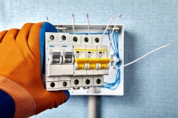 Panel listrik atau electrical swichboard (Foto: iStockPhoto)