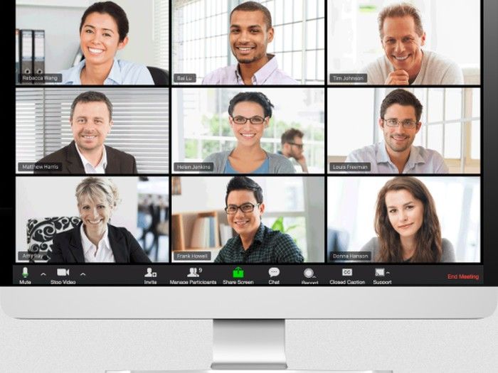 Kredit Foto: Aplikasi Zoom, untuk meeting online
