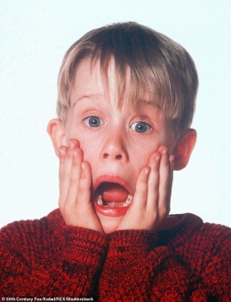 Macaulay Culkin relives scenes from his 1990 film Home Alone (Shutterstock)