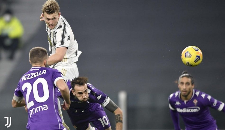 De Ligt, dkk akhirnya mengalami mimpi buruk di Allianz Stadium dengan skor telak 0:3 dari Fiorentina | Gambar: Juventus.com