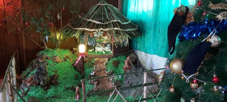 Kandang Natal bermasker di Pra-Novisiat Claret Kupang/dokpri