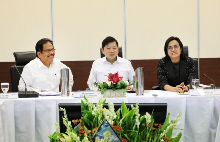 Menteri ATR/BPN Sofyan Djalil, Menteri PPN/Kepala Bappenas Suharso Monoarfa dan Menteri Keuangan Sri Mulyani. (Foto: Kementerian PPN/Bappenas)
