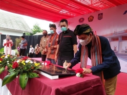 BPH Migas bersama Pertamina dan Pemerintah Nusa Tenggara Barat (NTB), meresmikan 44 SPBU 3T (Sumber: Sindonews.com)
