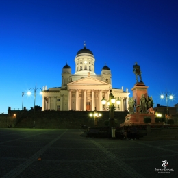 Helsinki Cathedral- Senate Square. Sumber: koleksi pribadi