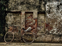 Ilustrasi sepeda tua (sumber ganbar : pixabay.com)