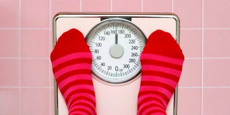 Mengukur berat badan,Sumber:Digstraksi