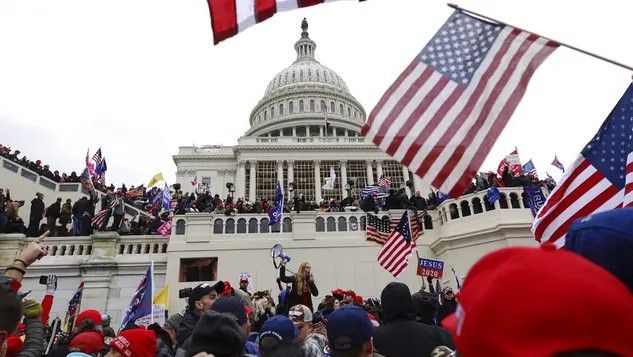 Kerusuhan Di Capitol Hill (AP Photo / Shafkat Anowar)