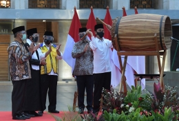 Presiden Jokowi sedang meresmikan Masjid Istiqlal pasca direnovasi (kompas.com)