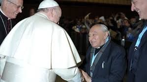 Gustavo Gutierrez menemui Paus Fransiskus. Sumber: www.vaticannews.va.