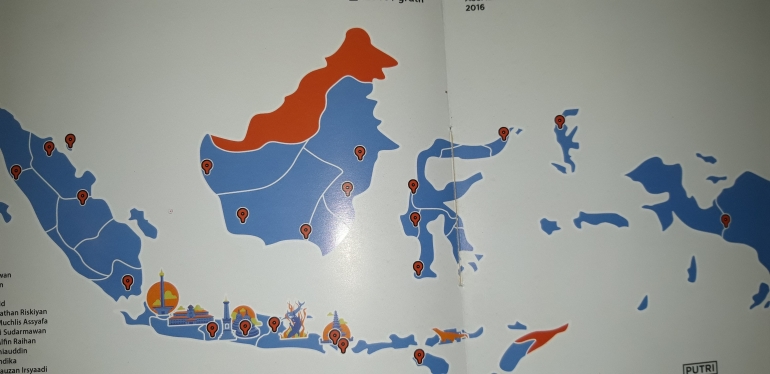 titik-titik daerah asal santri pondok pesantren (buku tahunan sekolah penulis/Iltizamul Jauhar 2016)