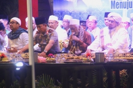 Kapolda Banten Brigjen Pol Listyo Sigit Prabowo Bersama Abuya Muhtadi Cidahu, Para Ulama, TNI Serta Unsur Masyarkat ( Foto : infobanten )