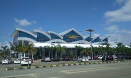 Tampak depan Bandara Jalaluddin Gorontalo. | Dokpri