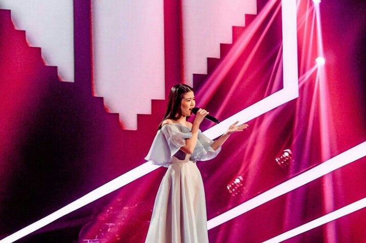 Dokumentasi Foto Melisa Hartanto di panggung spektakuler Indonesian Idol, Sumber: Instagram @melisahart_