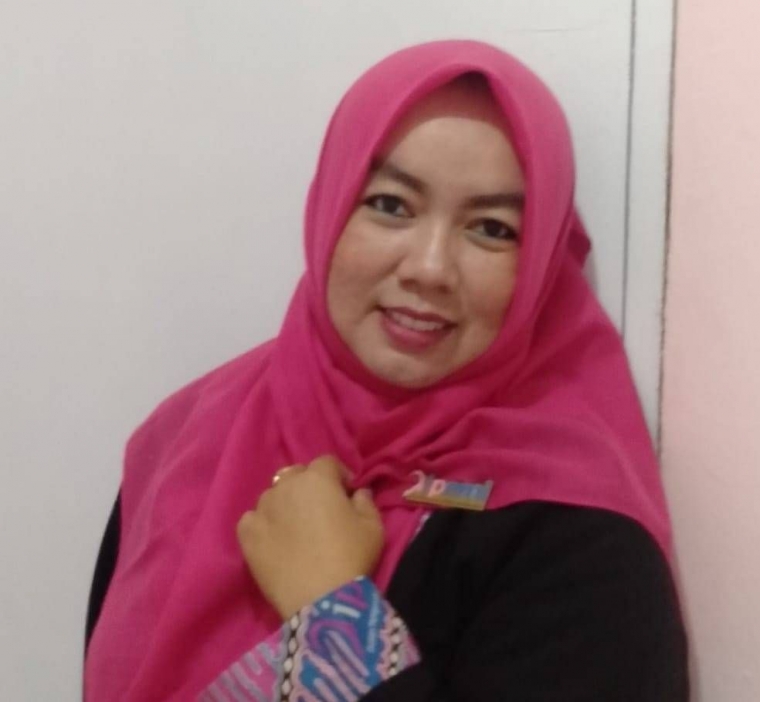 Yeti Sumiati - Dok Pribadi
