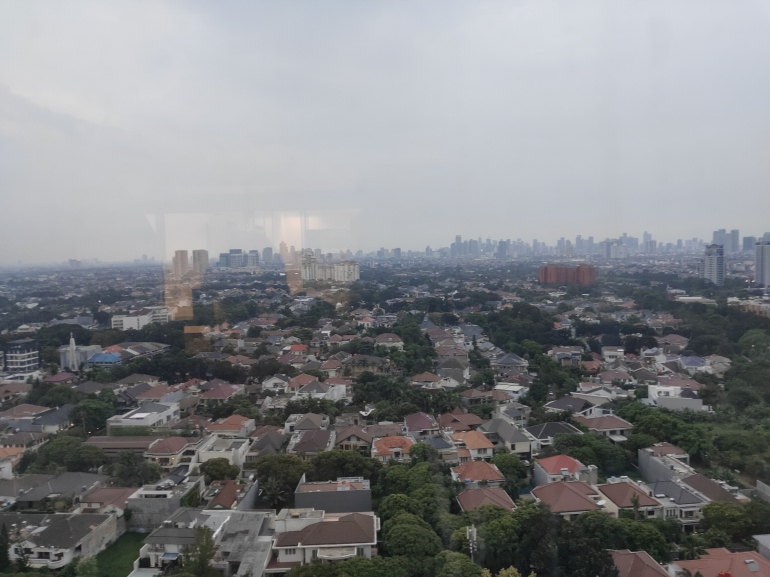Langit sore Jakarta bagian selatan - 15 Januari 2021