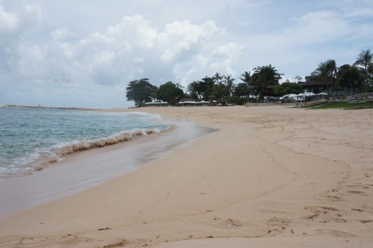 Pantai Sawangan Nusa Dua, Bali. (Foto: Ira Rachmawati.KOMPAS.COM)