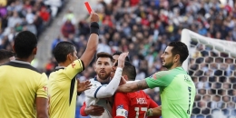 Messi dapat kartu merah di Copa America 2019/AP Photo