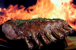 Memasak Steak by Pixabay