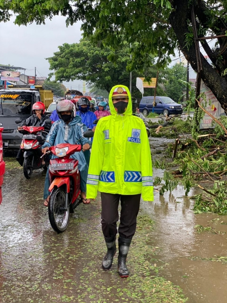 KBO Satlantas Polres Gowa Iptu Ida Ayu Made, S.H (dokpri)