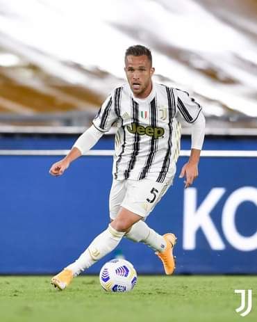 Arthur Melo saat menjalani debut pertama bersama Juventus (28/9/2020)