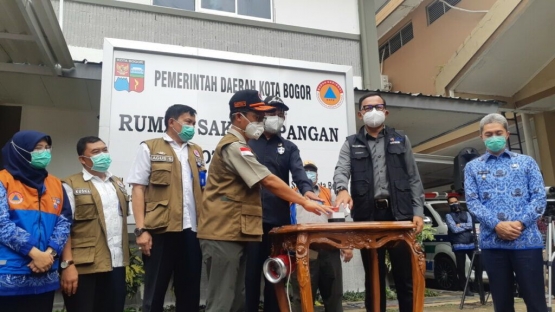 Rumah Sakit Lapangan di Kota Bogor | Gambar: KOMPAS.id