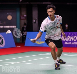 Shesar H. Rhustavito saat di Toyota Thailand Open 2021 (Badmintonphoto)
