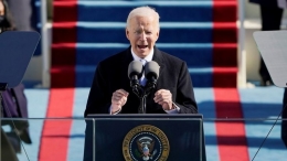 Joe Biden saat menyampaikan pidato pertama usai dilantik menjadi presiden AS: www.bbc.com