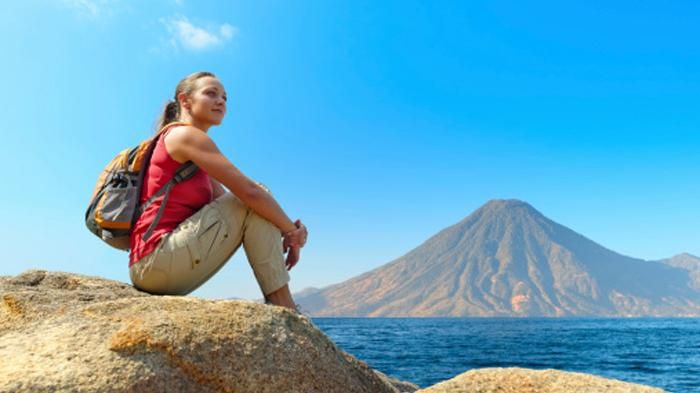 https://cdn-2.tstatic.net/travel/foto/bank/images/solo-traveling_20160814_213829.jpg