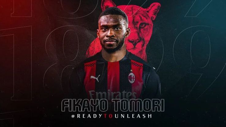 Rekrutan teranyar AC Milan, Fikayo Tomori. Foto: twitter.com/@acmilan via indosport.com